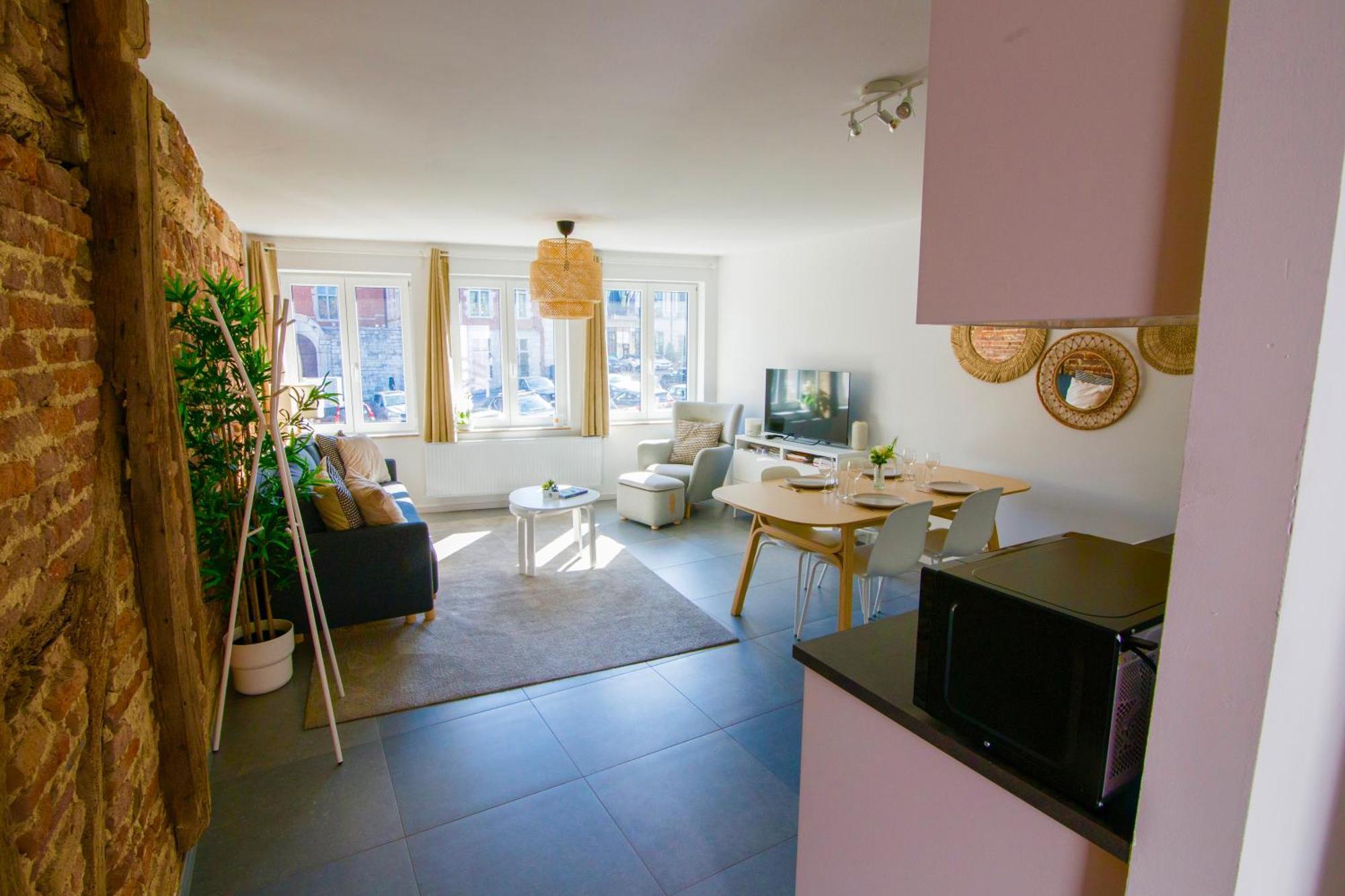 Residence Royal Selys, City-Center - Bike Parking And Outdoor リエージュ 部屋 写真